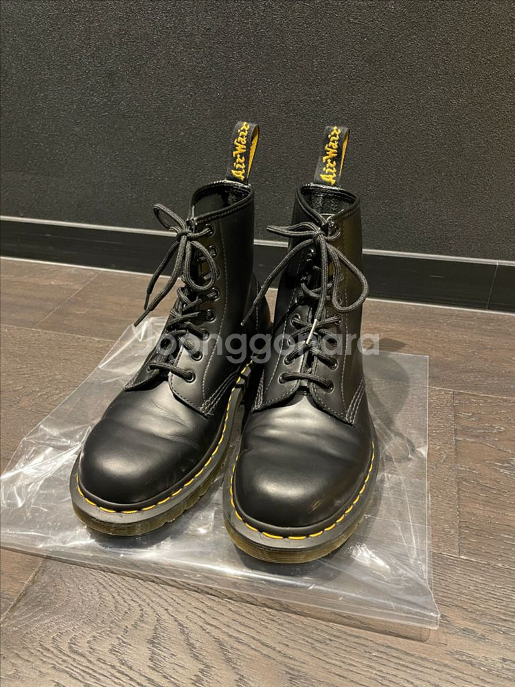 [260] 닥터마틴 1461 8홀 블랙--0
