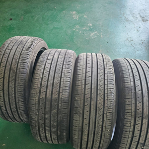 225 45 18 마제스티 중고타이어 팝니다