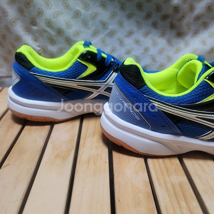 아식스 배구화 배드민턴화 탁구화 240--4