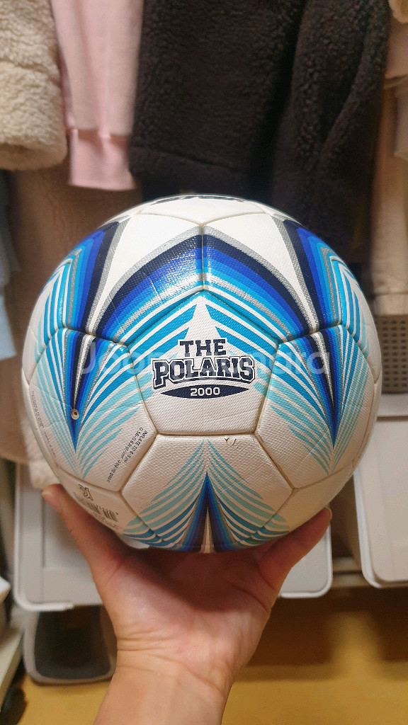 스타 더 폴라리스 2000 축구공 5호 SB235TB 판매해요--1