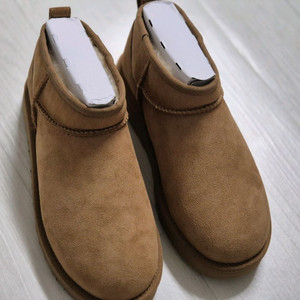 어그 울트라 미니 1116109-CHE US7사이즈