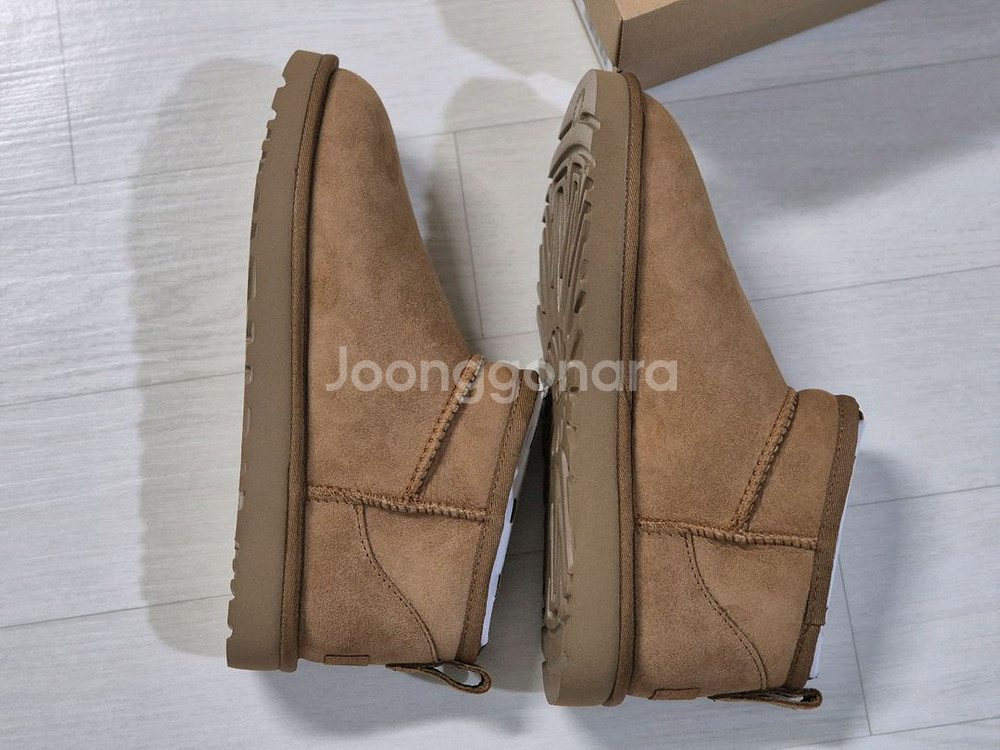 어그 울트라 미니 1116109-CHE US7사이즈--3