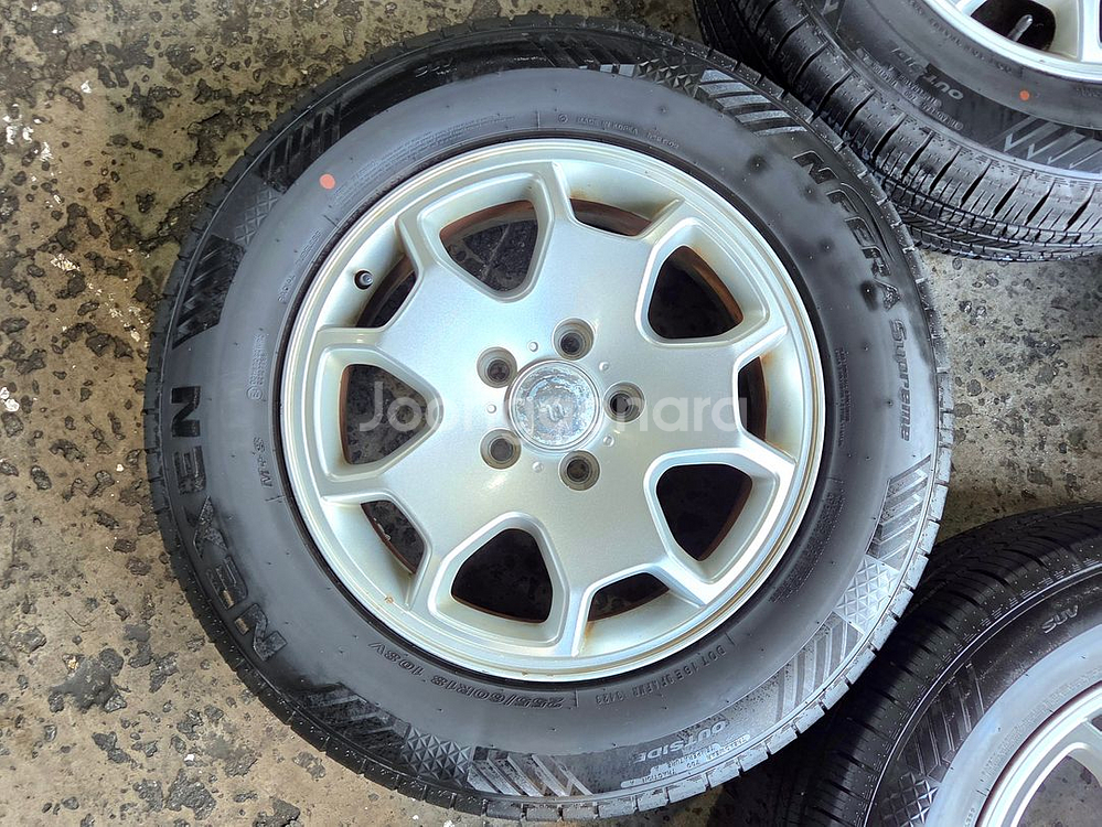 렉스턴 18인치휠타이어 2556018 pcd130 액티언 카이런 코란도 쌍용 5홀--3