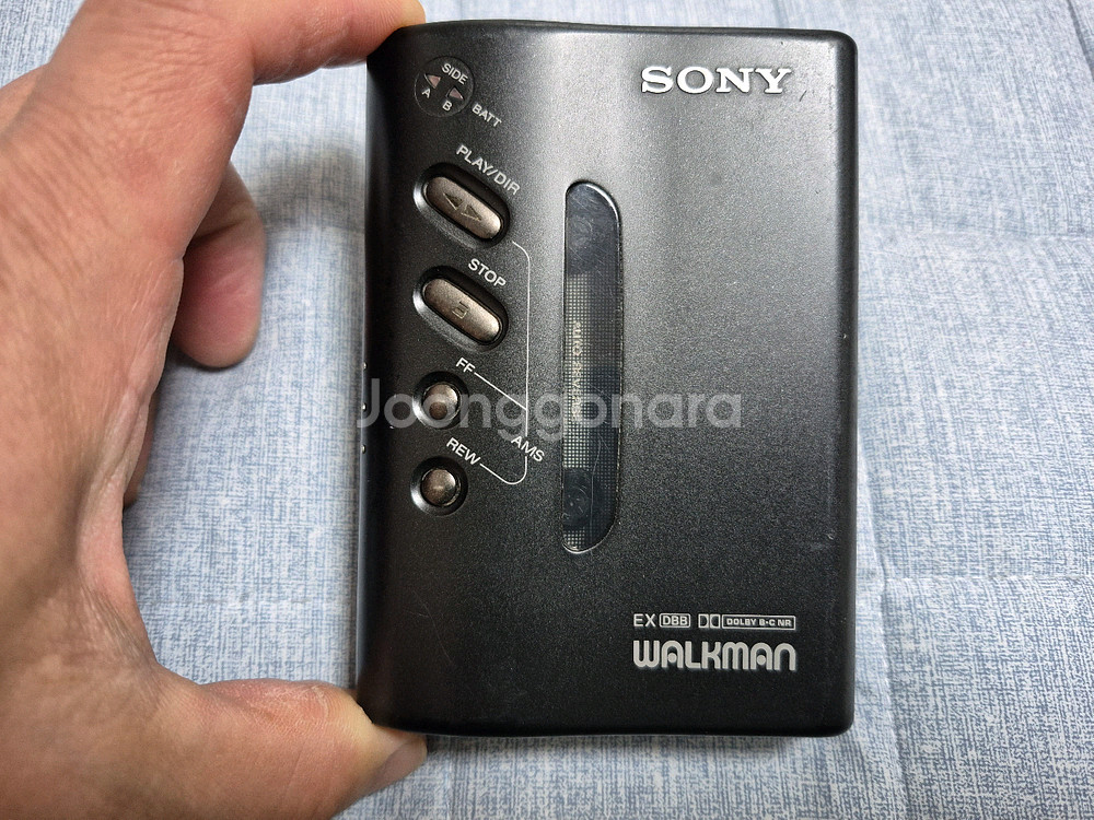 SONY WM-DX100 블랙색상 정크기기 판매합니다.--1