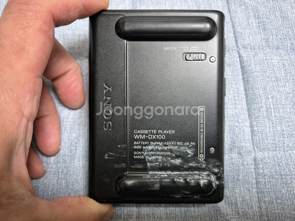 SONY WM-DX100 블랙색상 정크기기 판매합니다.--5