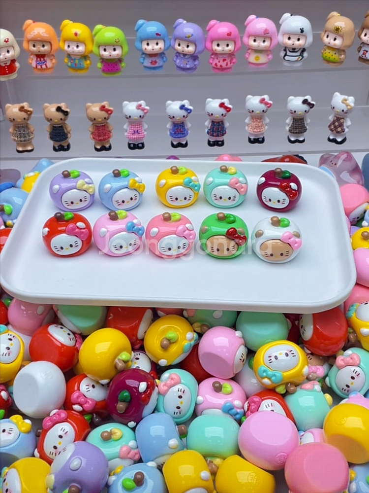 수지 제작 피규어 헬로키티 사과 애플 크리스마스 오브제--1