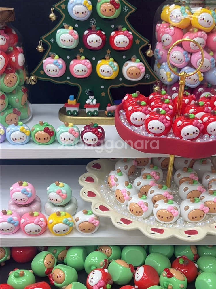 수지 제작 피규어 헬로키티 사과 애플 크리스마스 오브제--7