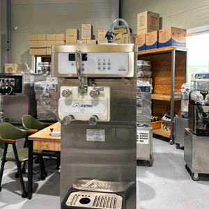 중고 아이스트로 소프트아이스크림기계 isi271th