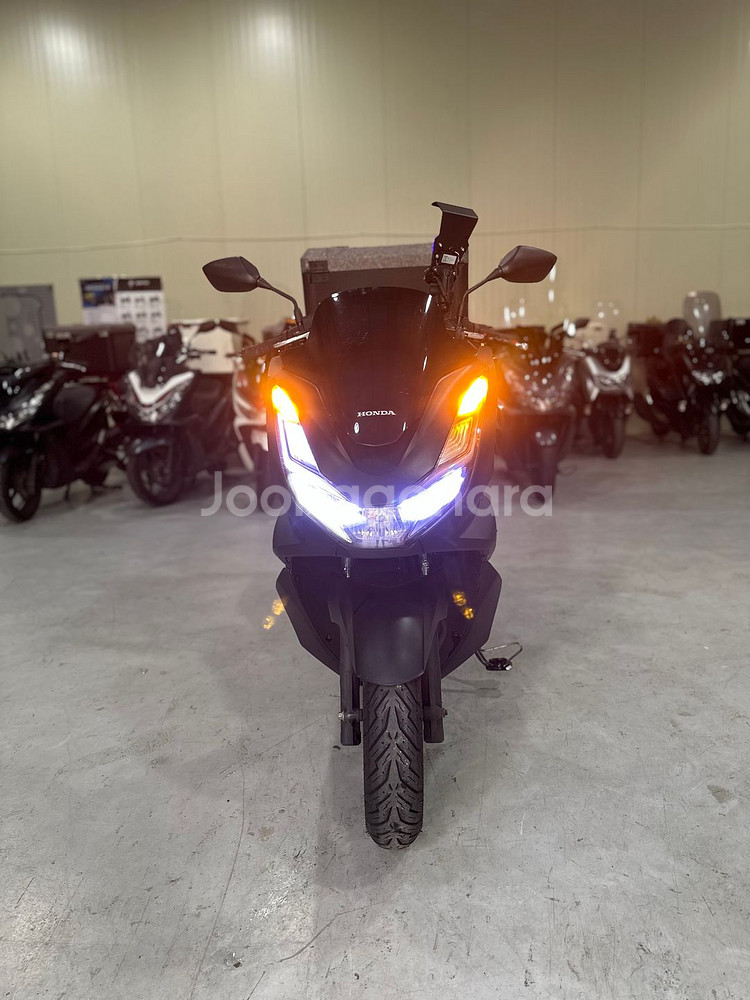 혼다 22년식 Pcx125 6만Km 깔끔한 차량 판매합니다.--2