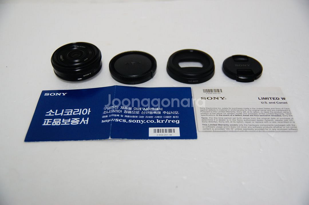 [소니] 팬케익렌즈 20mm f2.8팝니다.--0