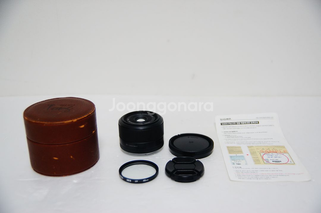 [소니용] 삼순이 시그마 30mm F2.8 팝니다.--0