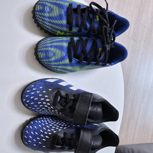 아디다스 키즈 축구화 200사이즈 2켤레