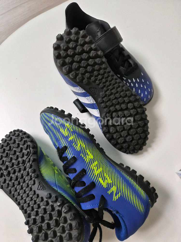 아디다스 키즈 축구화 200사이즈 2켤레--5