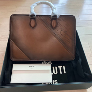 벨루티 원주르 미니 스크리토 브리프케이스(한정판) 미사용신품
