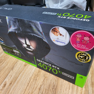 갤럭시 RTX 4070 Ti SUPER 그래픽카드