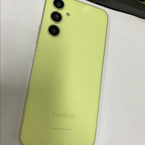 SK 갤럭시퀀텀4 그린 특SSS급 128GB 무잔상 선물용추천