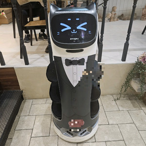 브이디컴퍼니 서빙로봇 벨라봇