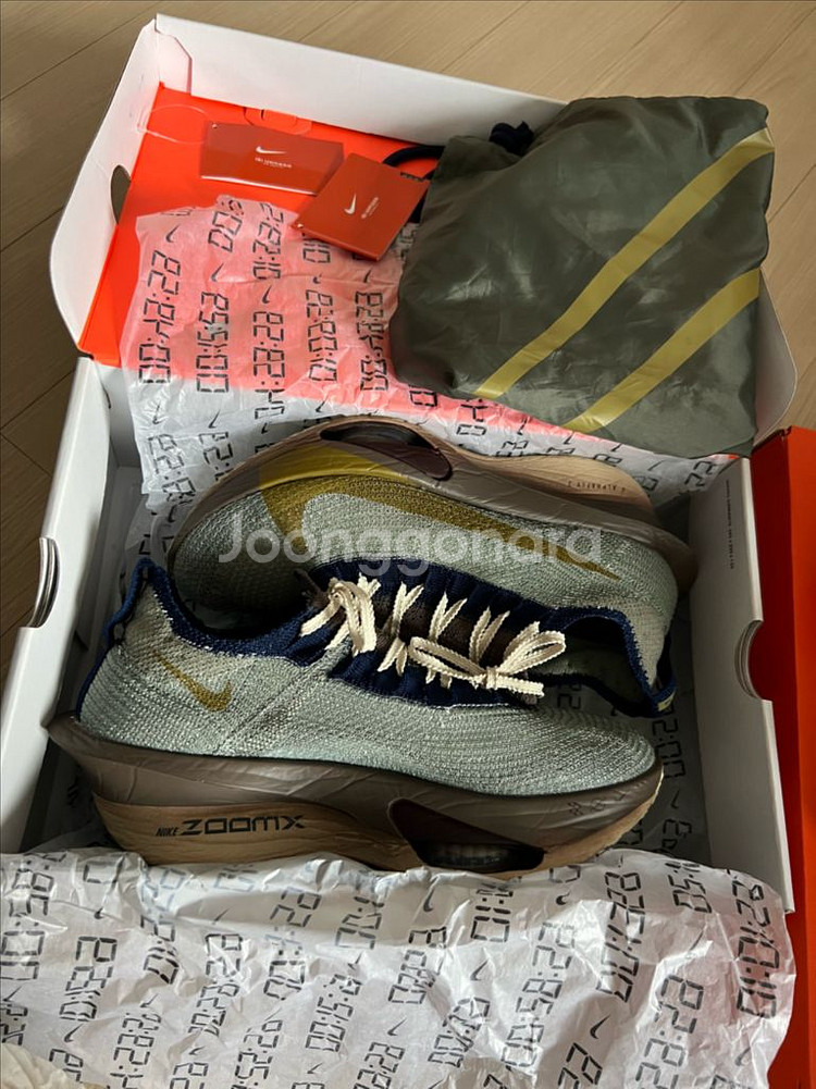 나이키 알파플라이3 프리미엄 라이트아미 270--0