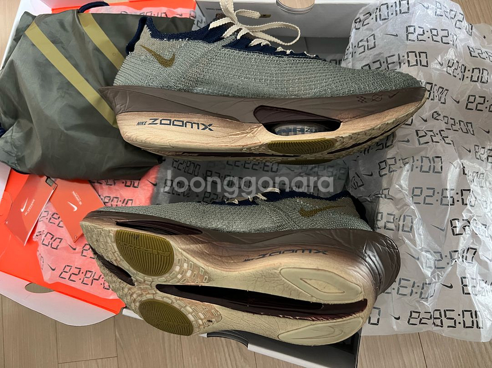 나이키 알파플라이3 프리미엄 라이트아미 270--4