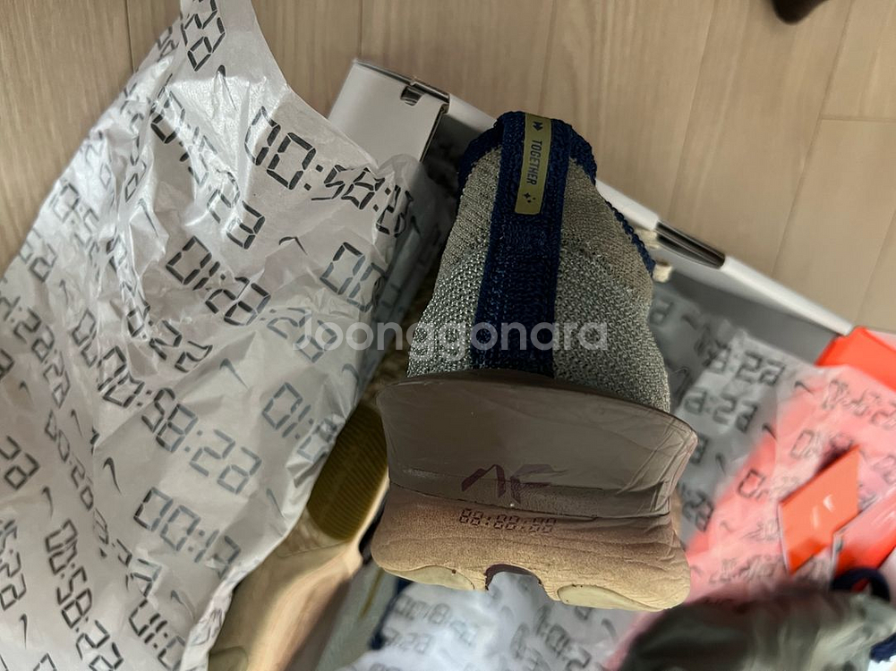 나이키 알파플라이3 프리미엄 라이트아미 270--2