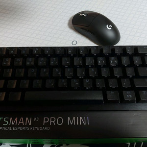 레이저 헌츠맨 v3 pro mini 한글 각인