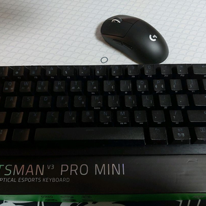 레이저 헌츠맨 v3 pro mini 한글 각인