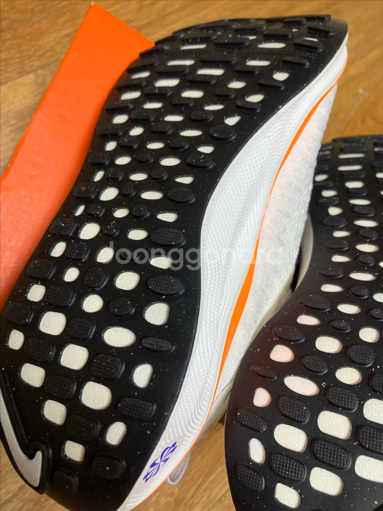 나이키 코리아 정품 인피니티런 런닝화 새제품--2