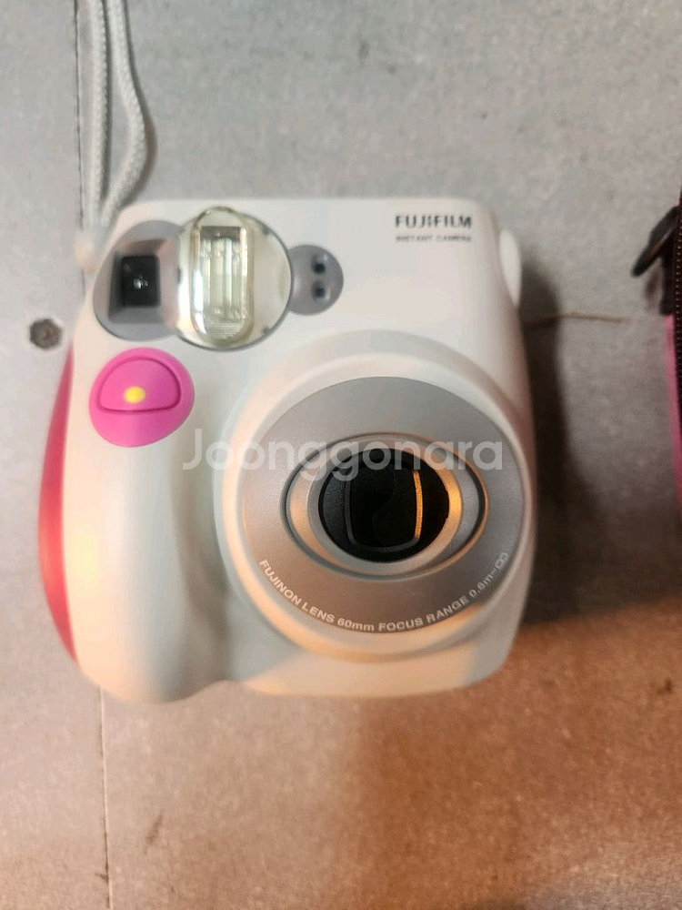 후지필름 인스탁스 카메라 7s 핑크색 케이스 포함--1
