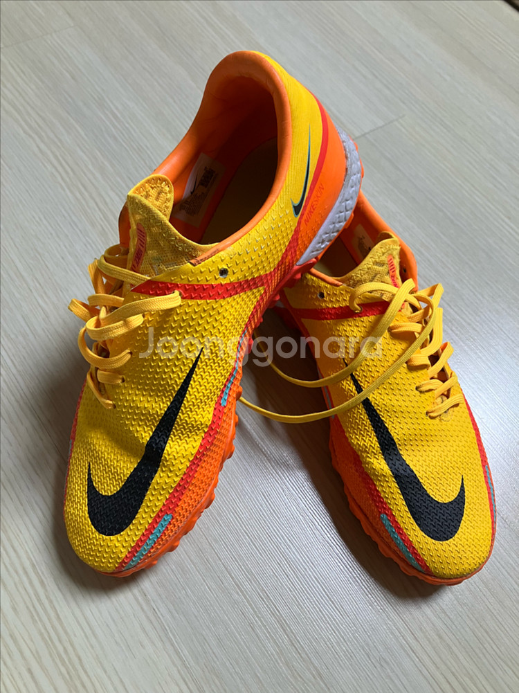 나이키 팬텀 GT 프로 TF 풋살화--0