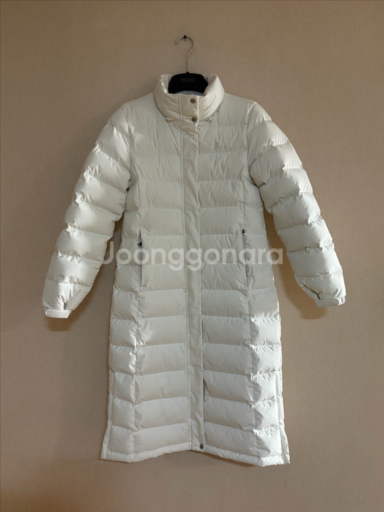 여성 네파 구스다운 거위털 롱패딩점퍼 95 착샷--0