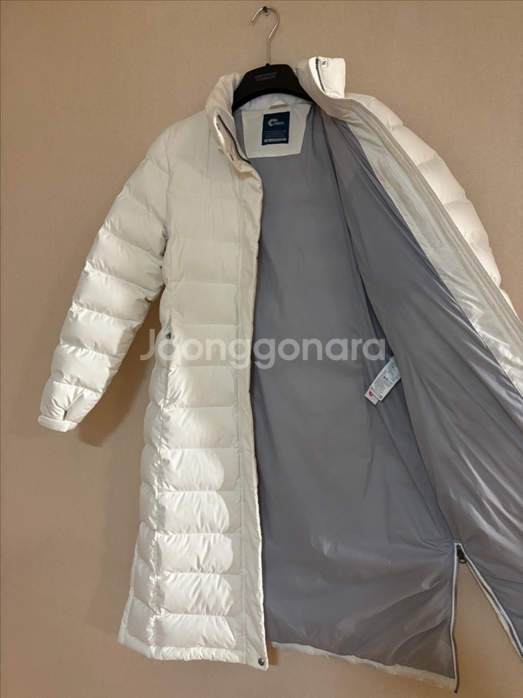여성 네파 구스다운 거위털 롱패딩점퍼 95 착샷--7