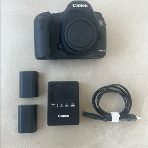 캐논 EOS 5D Mark III + EF 24-70mm f2.8 ll usm (신계륵)