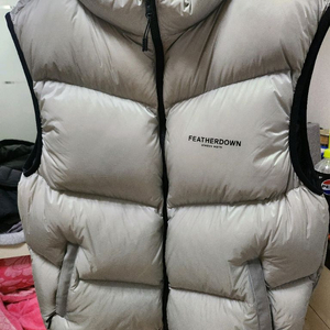 페더다운 HD 패딩조끼 새제품