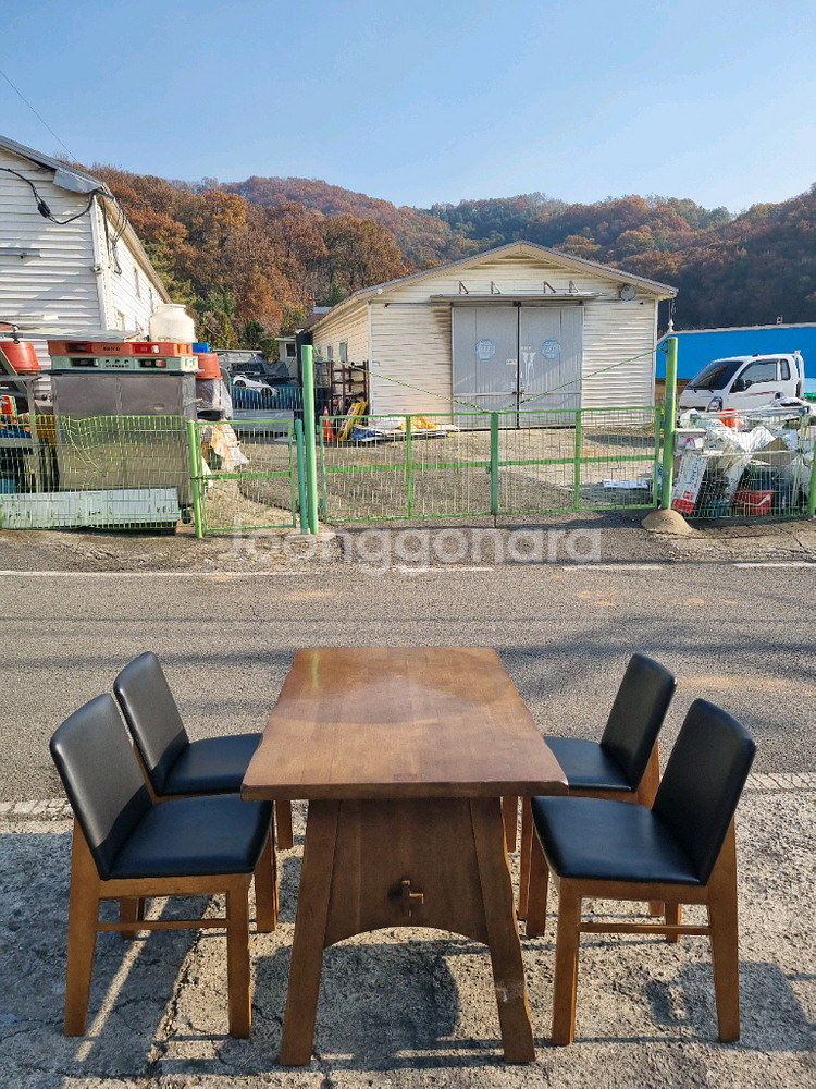 4인 원목테이블 의자세트--1