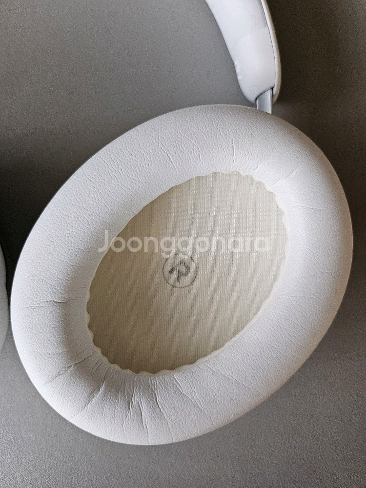 AKG N9 화이트 헤드폰 풀박스--2