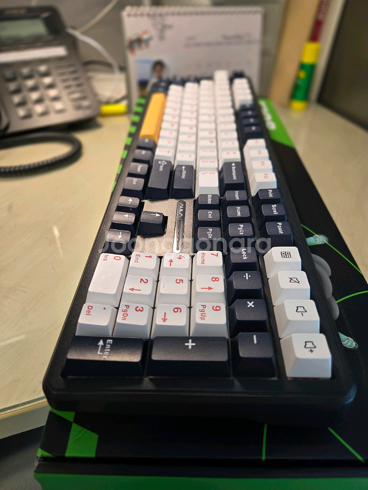 독거미 AULA F108 기계식 키보드 풍령축--3