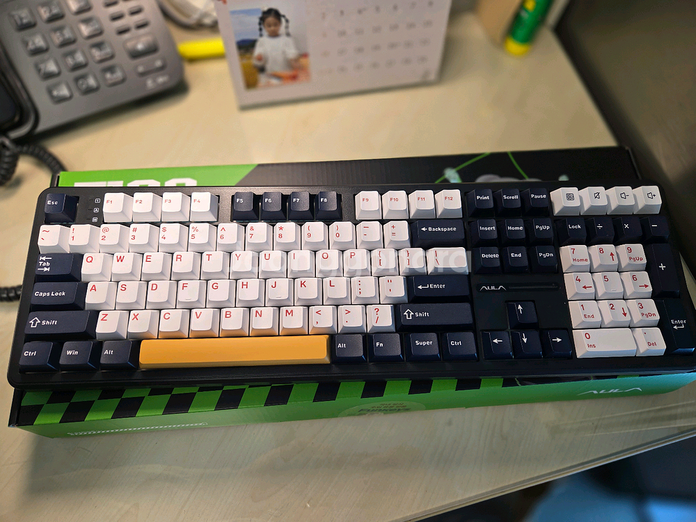 독거미 AULA F108 기계식 키보드 풍령축--1