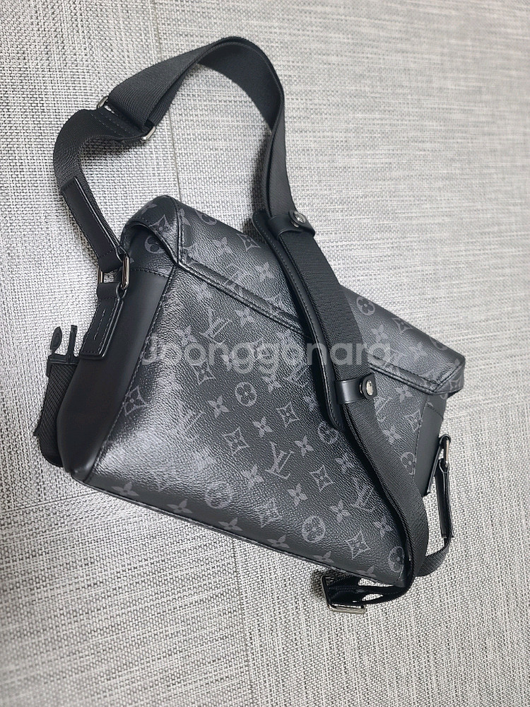 루이비통 보야제 메신저백 pm 크로스백 바디백 바이커백--6