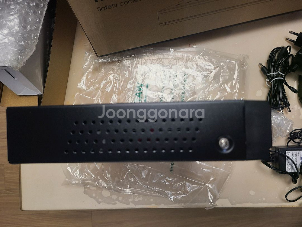 매장용 S급 캠플러스 200만화소 돔 CCTV 카메라 4채널 팝니다--9