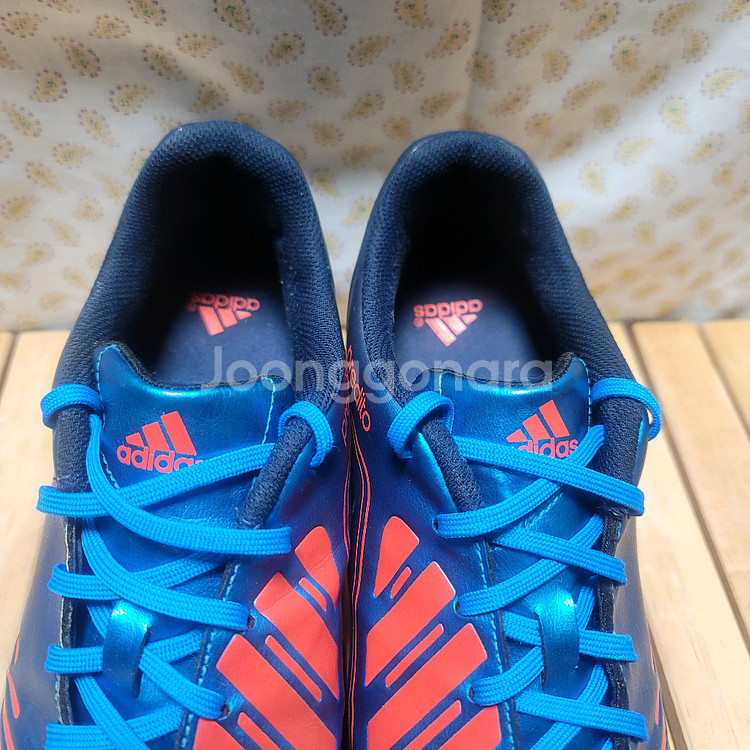 아디다스 프레데터 풋살화 275-280--3