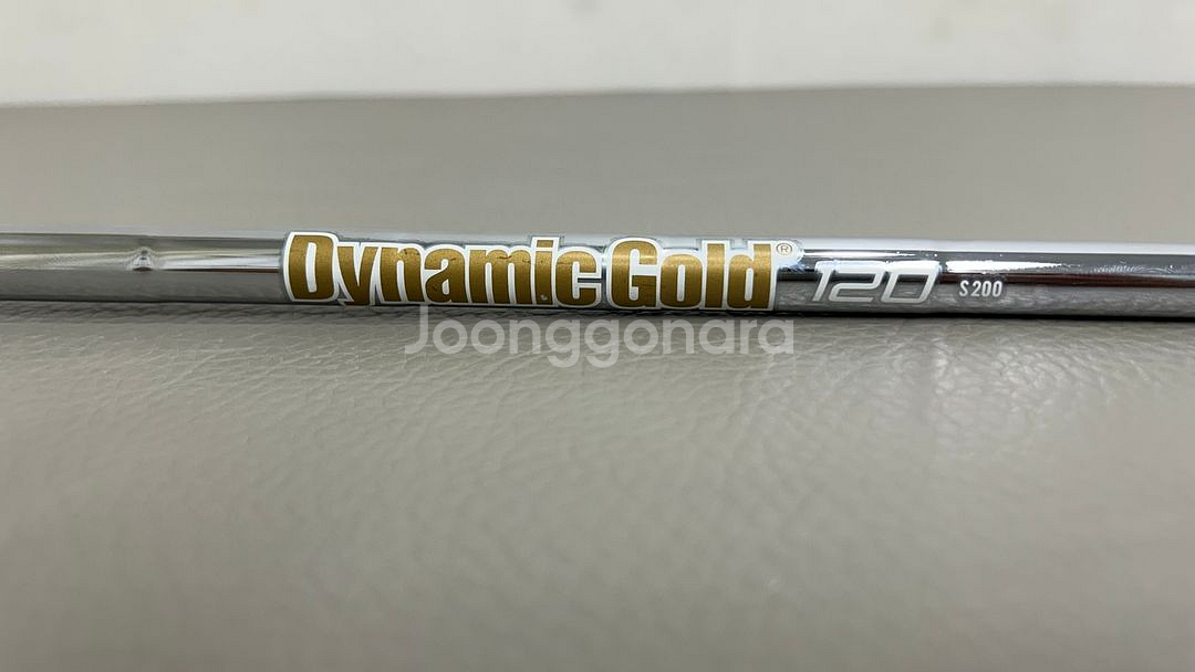 타이틀리스트 T200 4번 아이언 판매합니다.--3