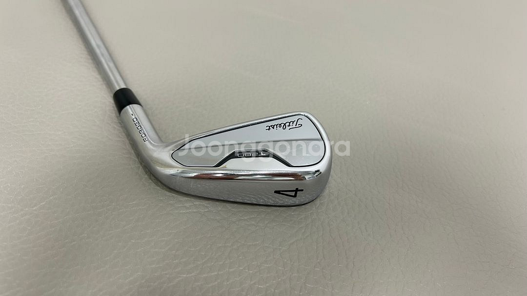 타이틀리스트 T200 4번 아이언 판매합니다.--5