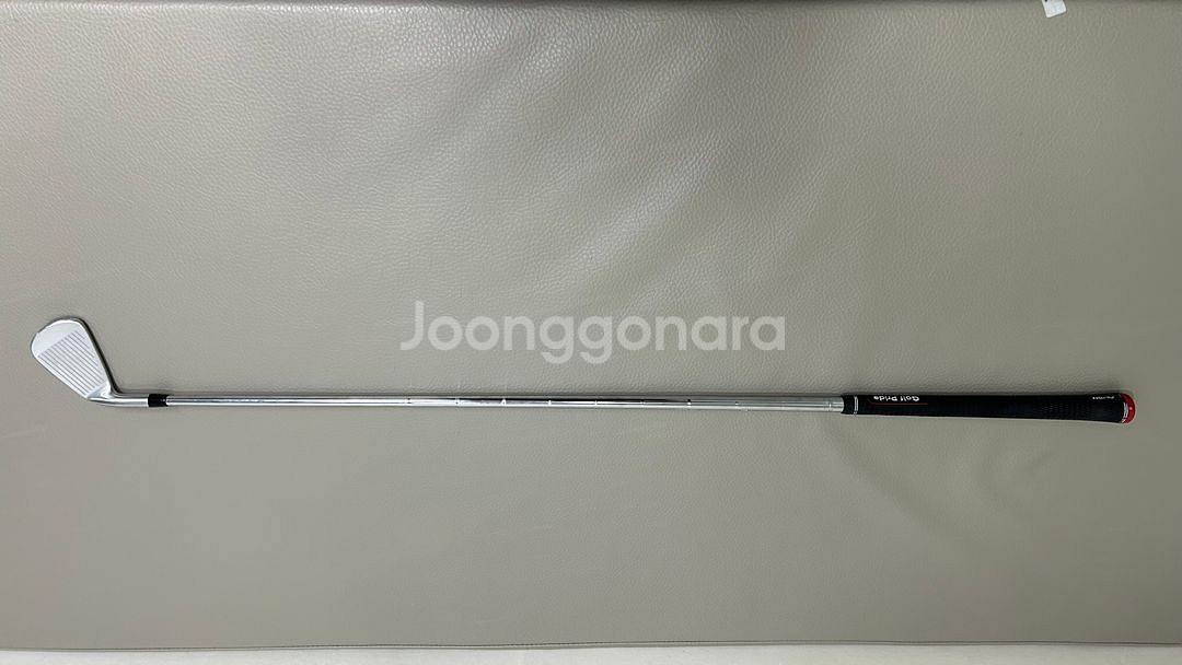 타이틀리스트 T200 4번 아이언 판매합니다.--2