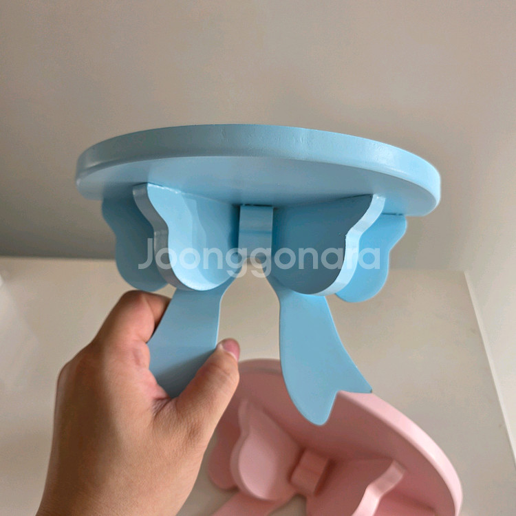 파스텔톤 솜사탕컬러 귀여운 리본모양 예쁜 나무선반 인형거치대진열대 보관함--7