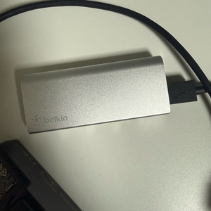 벨킨 허브 독 외부 전원 어댑터 이미지