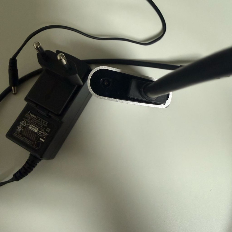 벨킨 허브 독 외부 전원 어댑터 이미지