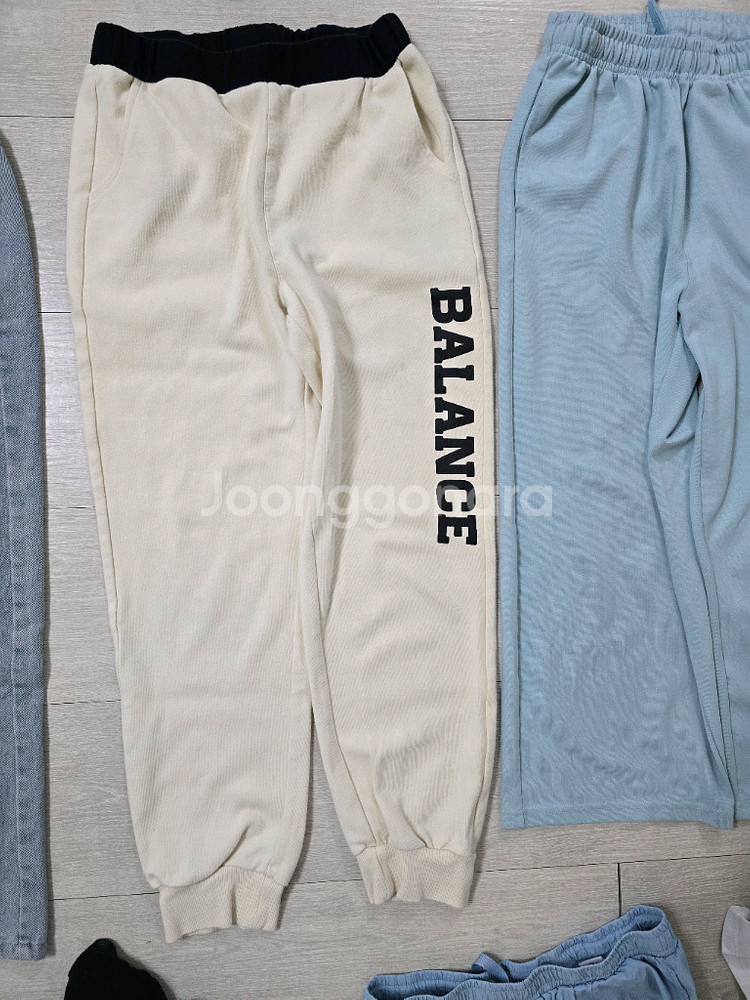 여아옷140-150사이즈 (다운패딩/바지/치마) 17벌 새옷포함 일괄5만원!--9