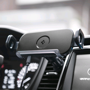 슈피겐 갤럭시 Z폴드7 차량용 고속 무선 충전 거치