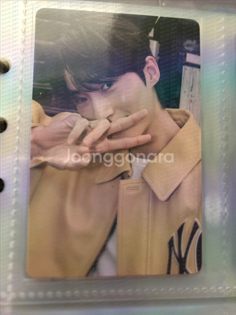 변우석 배우 디아이콘 B--3