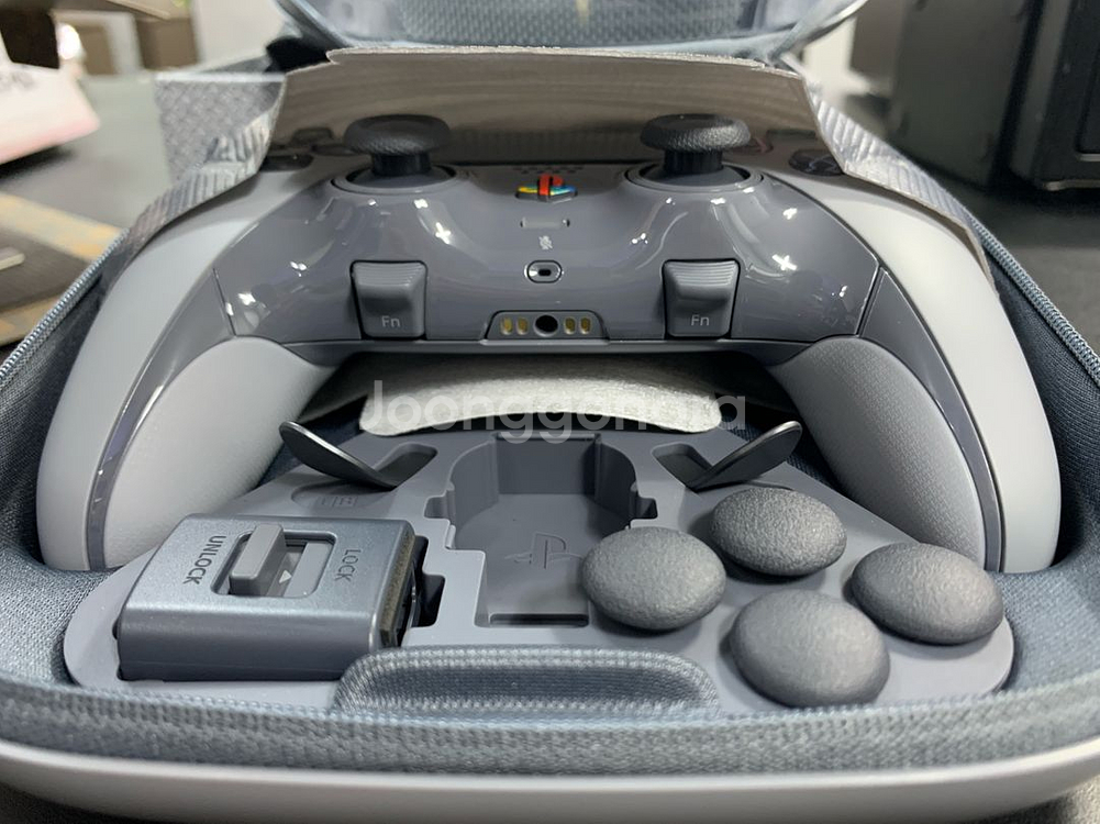 듀얼센스 엣지 30주년 단순개봉 미사용품--5